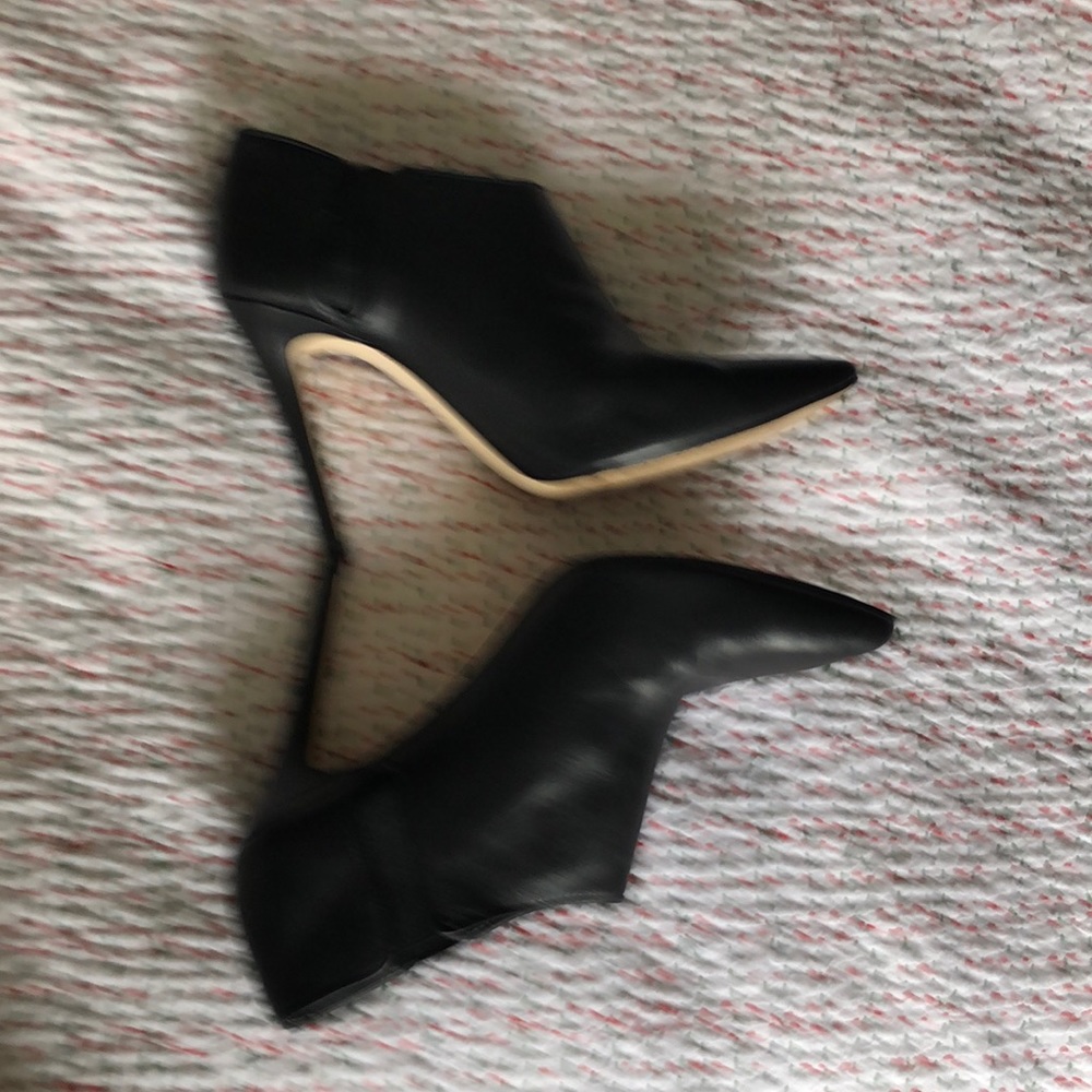 Ivanka Trump Booties - Picture 6 of 7